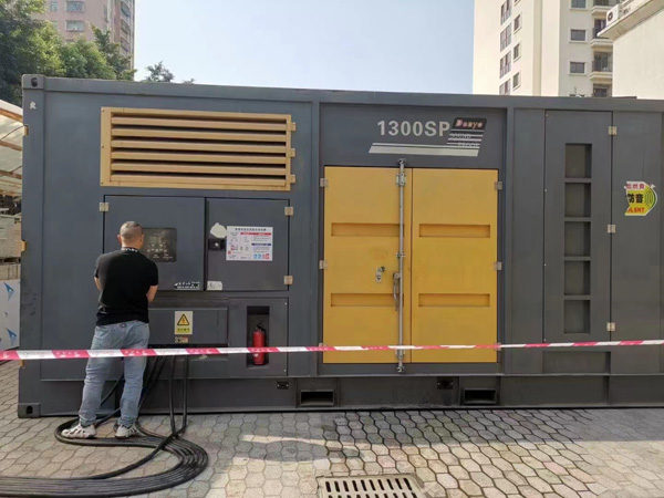 岳阳楼500KW发电机组冬季应该配多大的启动电瓶?